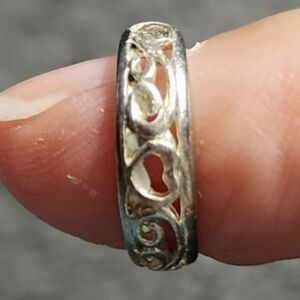 Silvertone Filigree Toe Ring